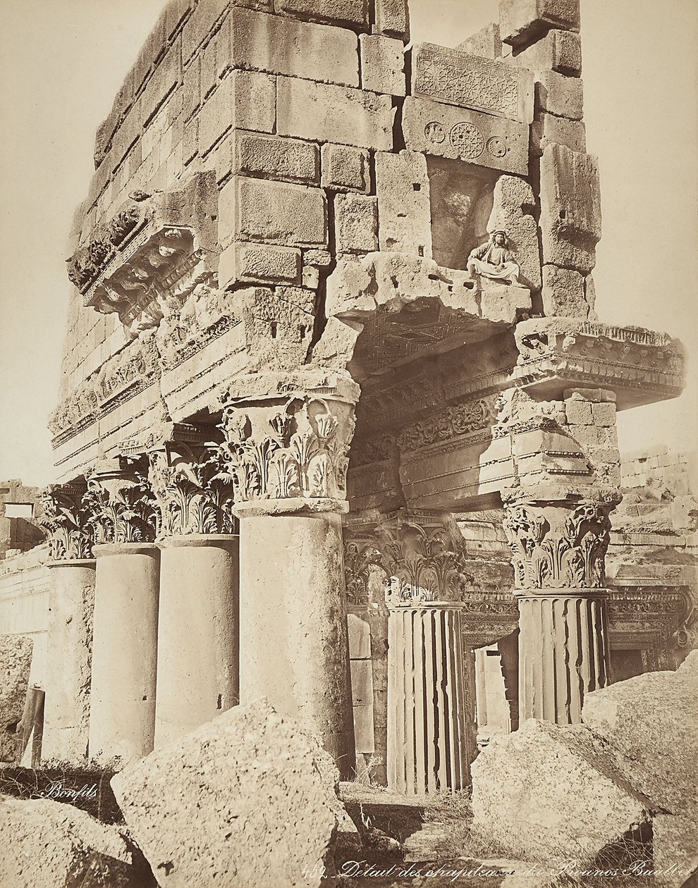Heliopolis veya Baalbek arkeolojik bölgesinde Bacchus Tapınağı
