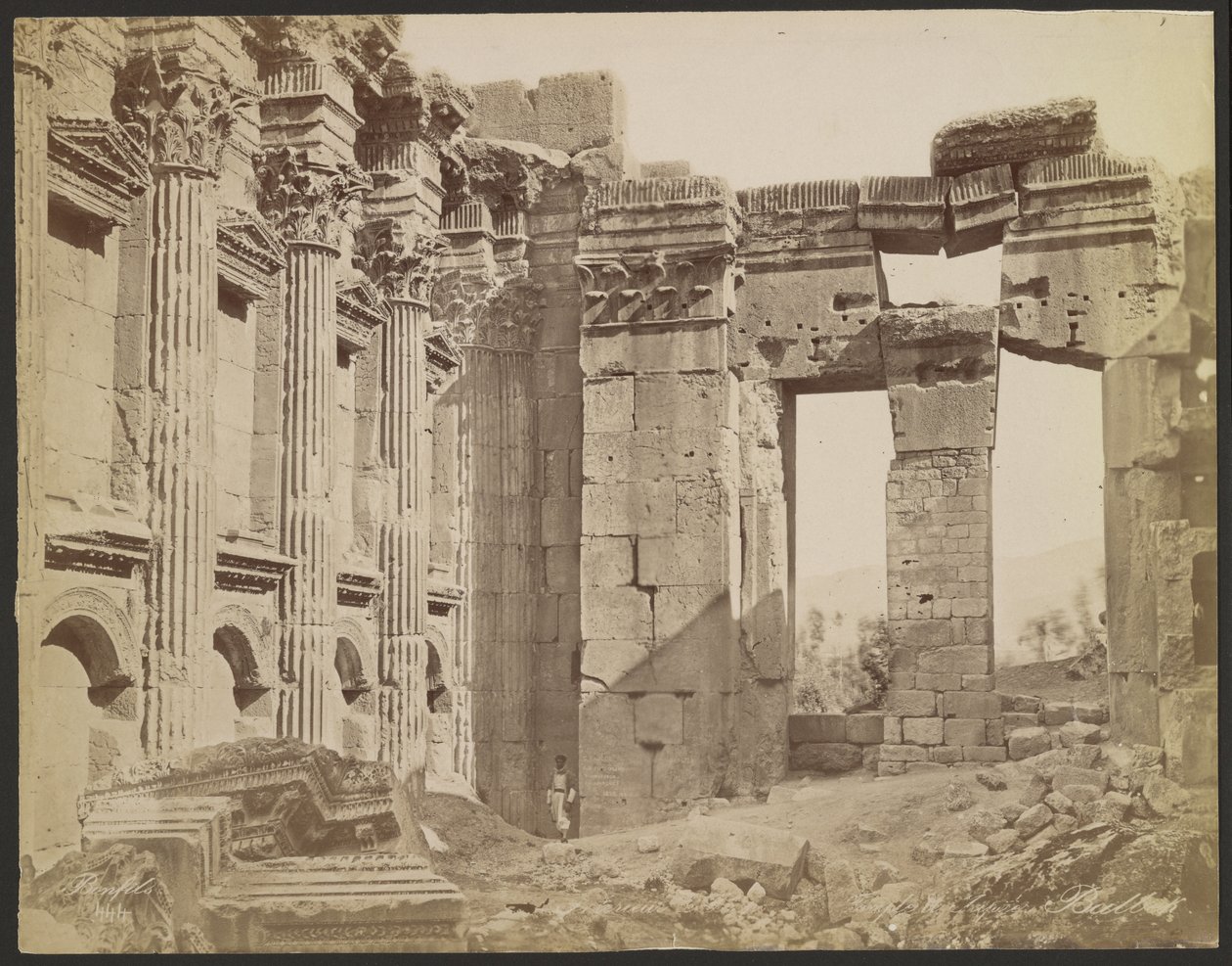  by Félix Bonfils