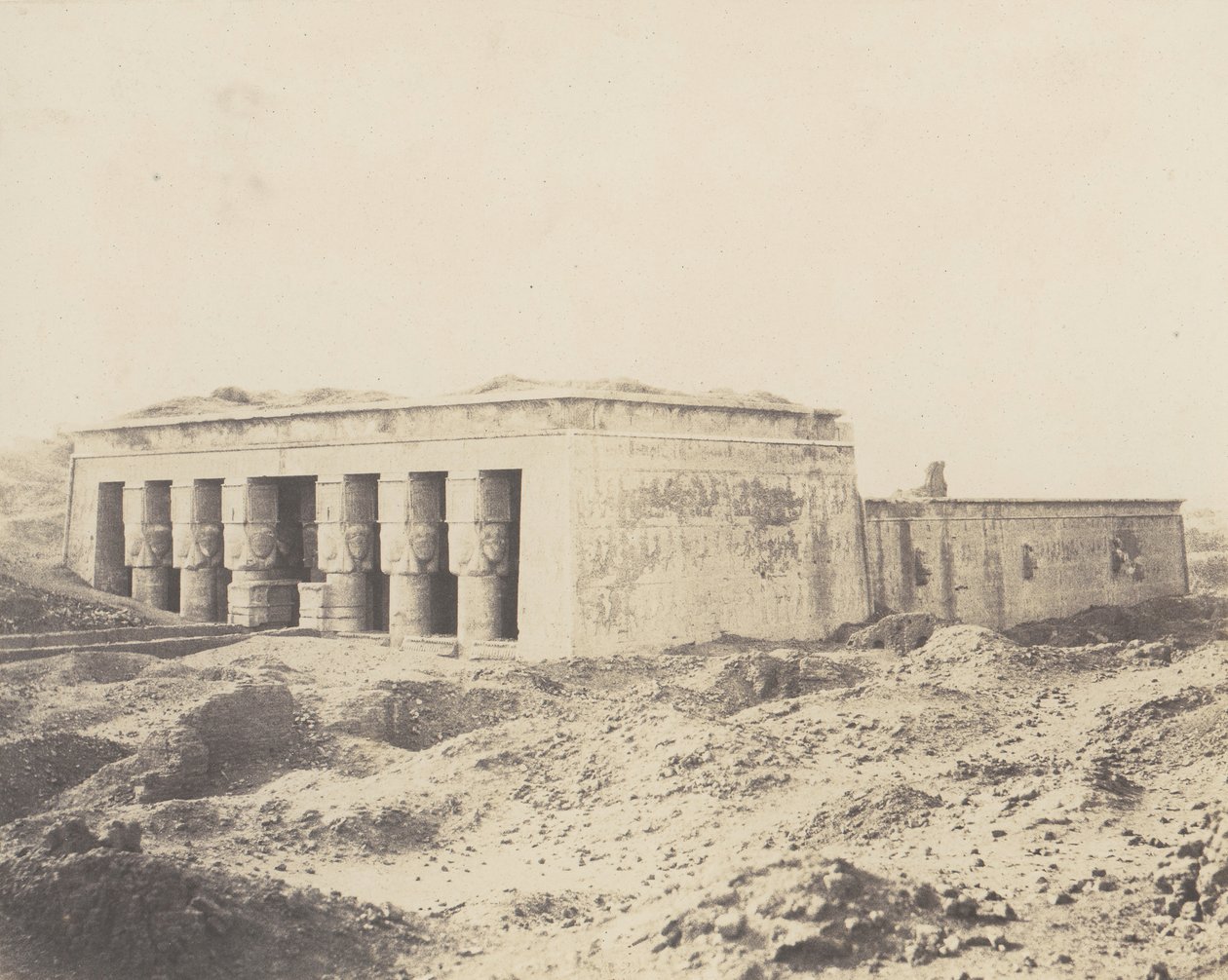 Dendera Tentyris, Athor Tapınağı - Genel Görünüm, 1851-52, 1853-54 basılmış. by Félix Teynard