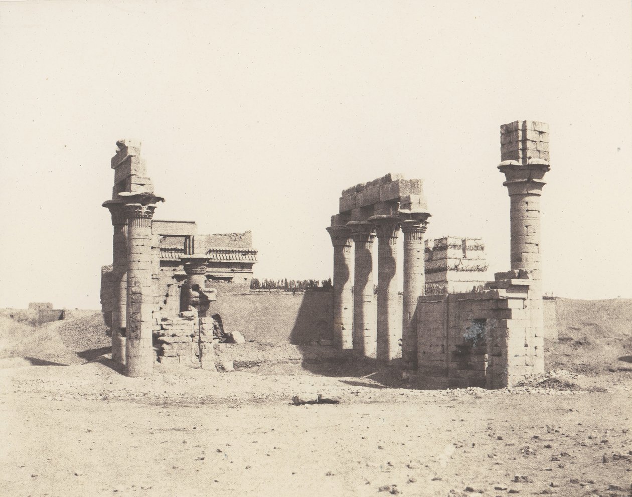 Erment Hermonthis, Vue Générale des Ruines -Temple et Mammisi, 1851-52, basılmış 1853-54. by Félix Teynard