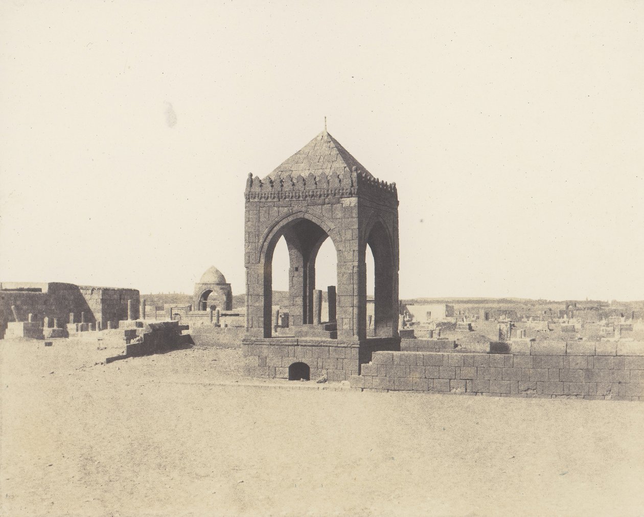 Kahire, Memlükler Mezarlığı, 1851-52, 1853-54 basılmış. by Félix Teynard