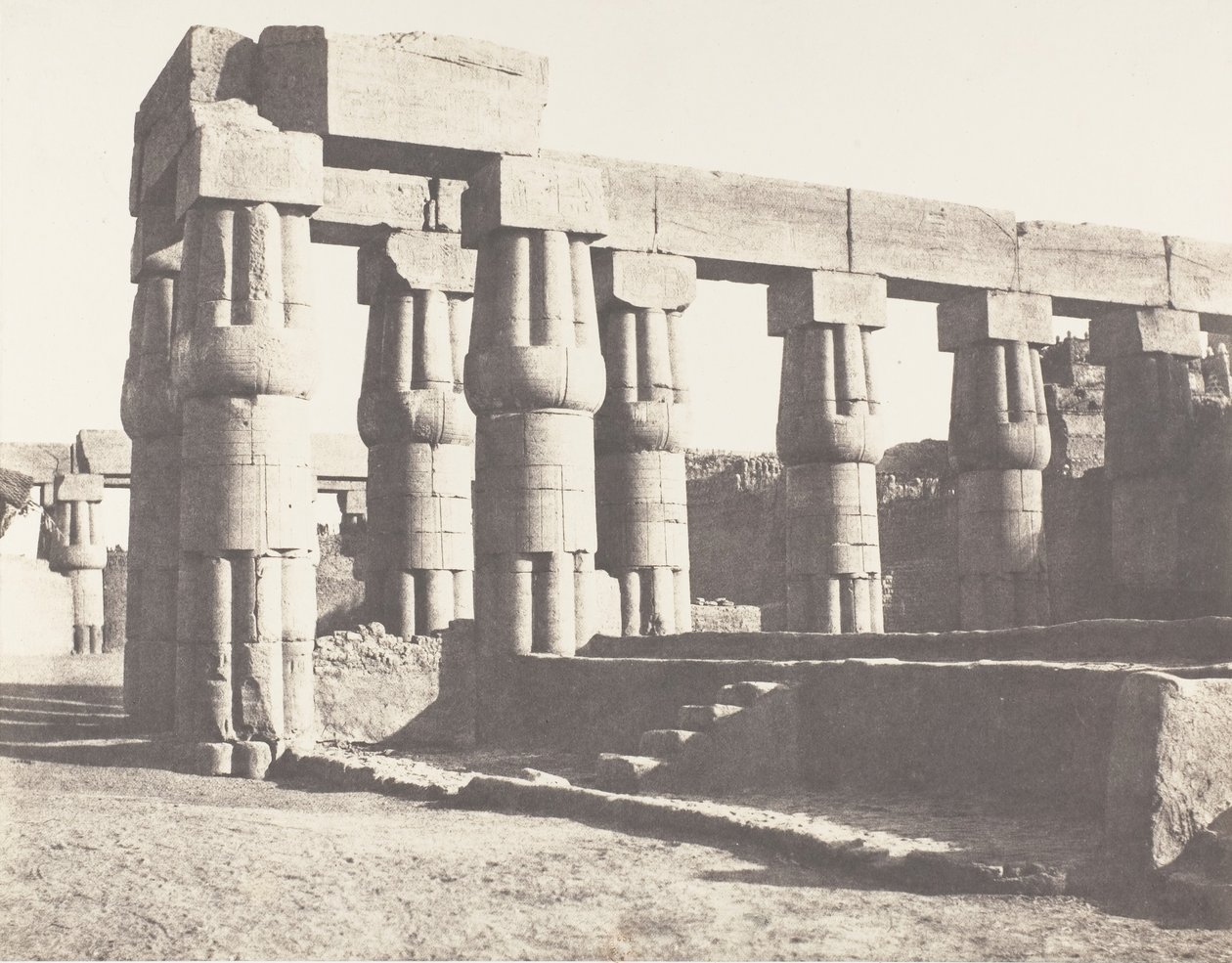 Louksor Thebes, Daha Sonra İnşaat - Paralel Galeriler, 1851-52, 1853-54 basılmış. by Félix Teynard