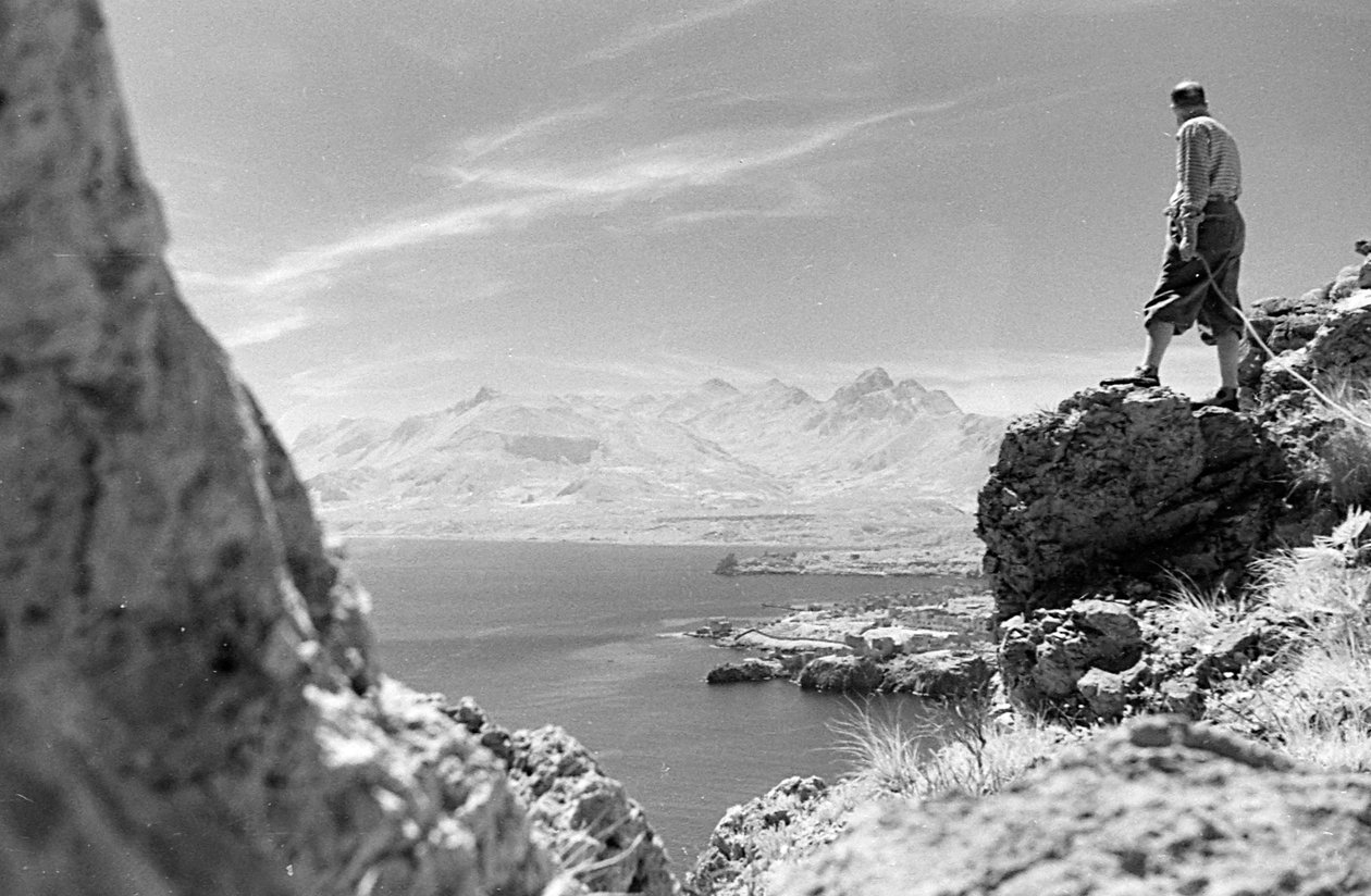  by Fosco Maraini
