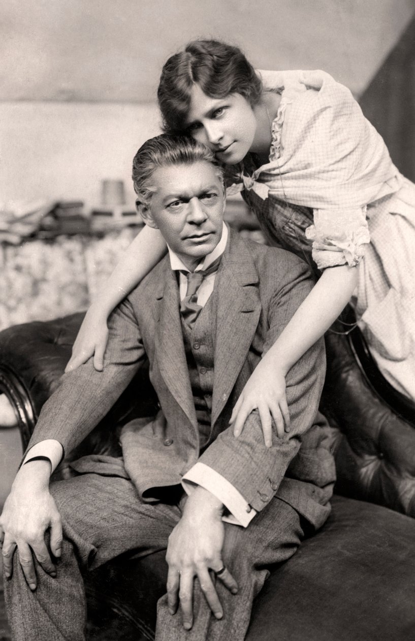 Marie Lohr 1890-1975 ve E Holman Clark 1864-1925, 20. yüzyılın başlarında. by Foulsham and Banfield