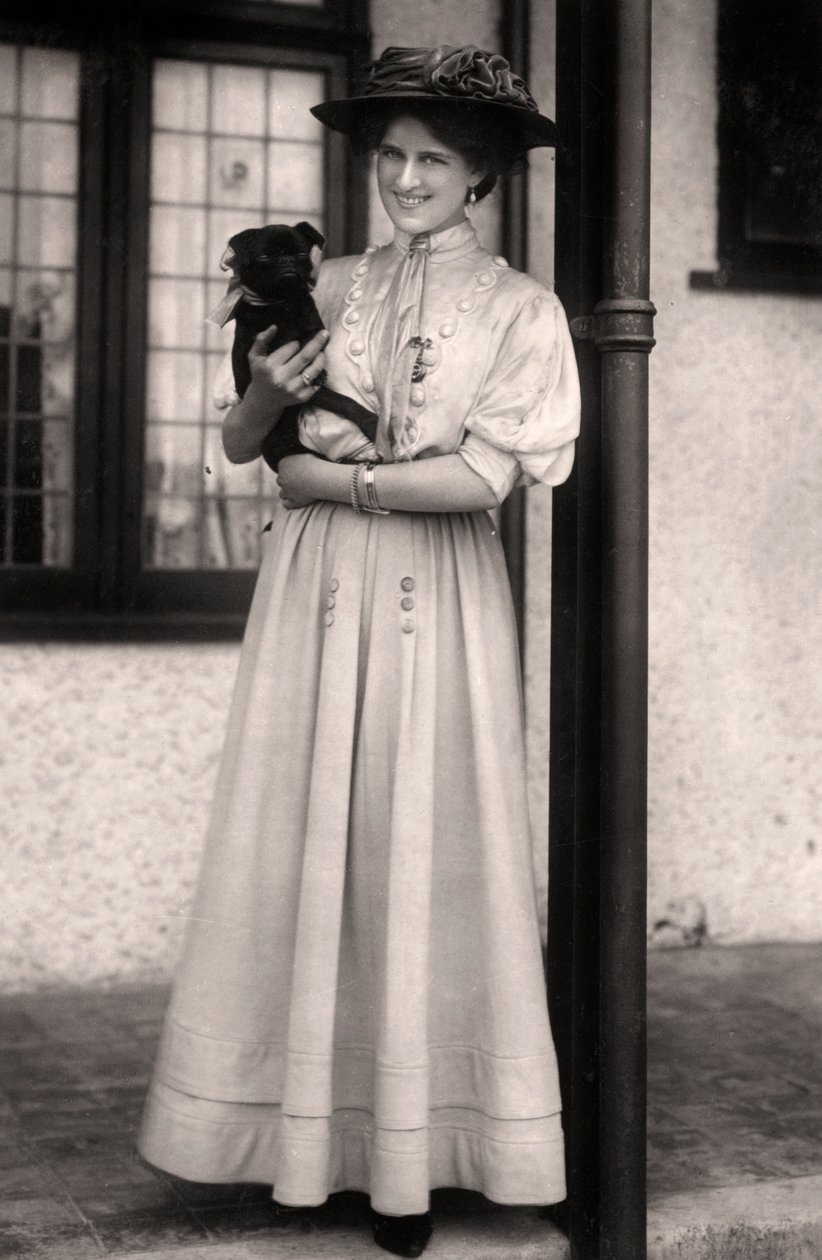 Zena Dare 1887-1975, İngiliz aktris, 20. yüzyılın başlarında. by Foulsham and Banfield