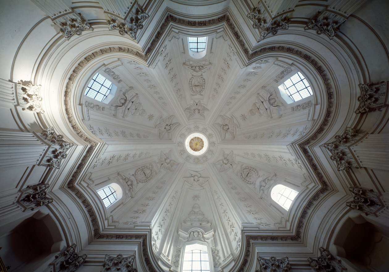 Aziz Ivo alla sapienza kilisesinin kubbesinin iç görünümü by Francesco Borromini