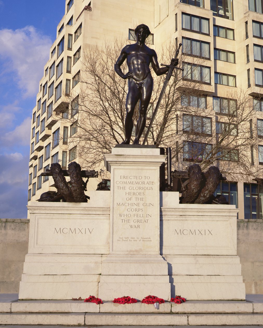 Makineli Tüfek Kolordu Anıtı, 1925 (bronz) by Francis Derwent Wood