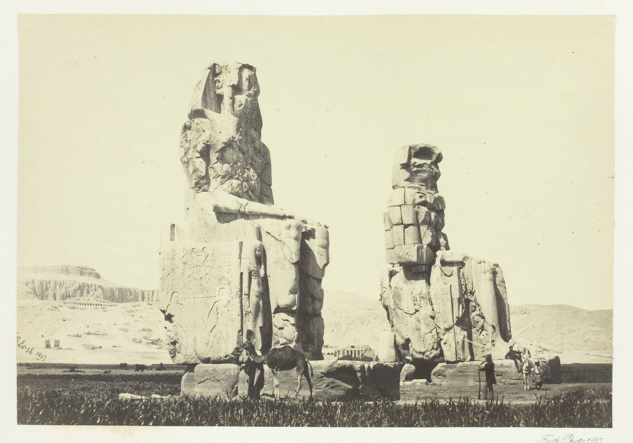 Memnon Heykelleri, Teb Ovası, 1857. by Francis Frith