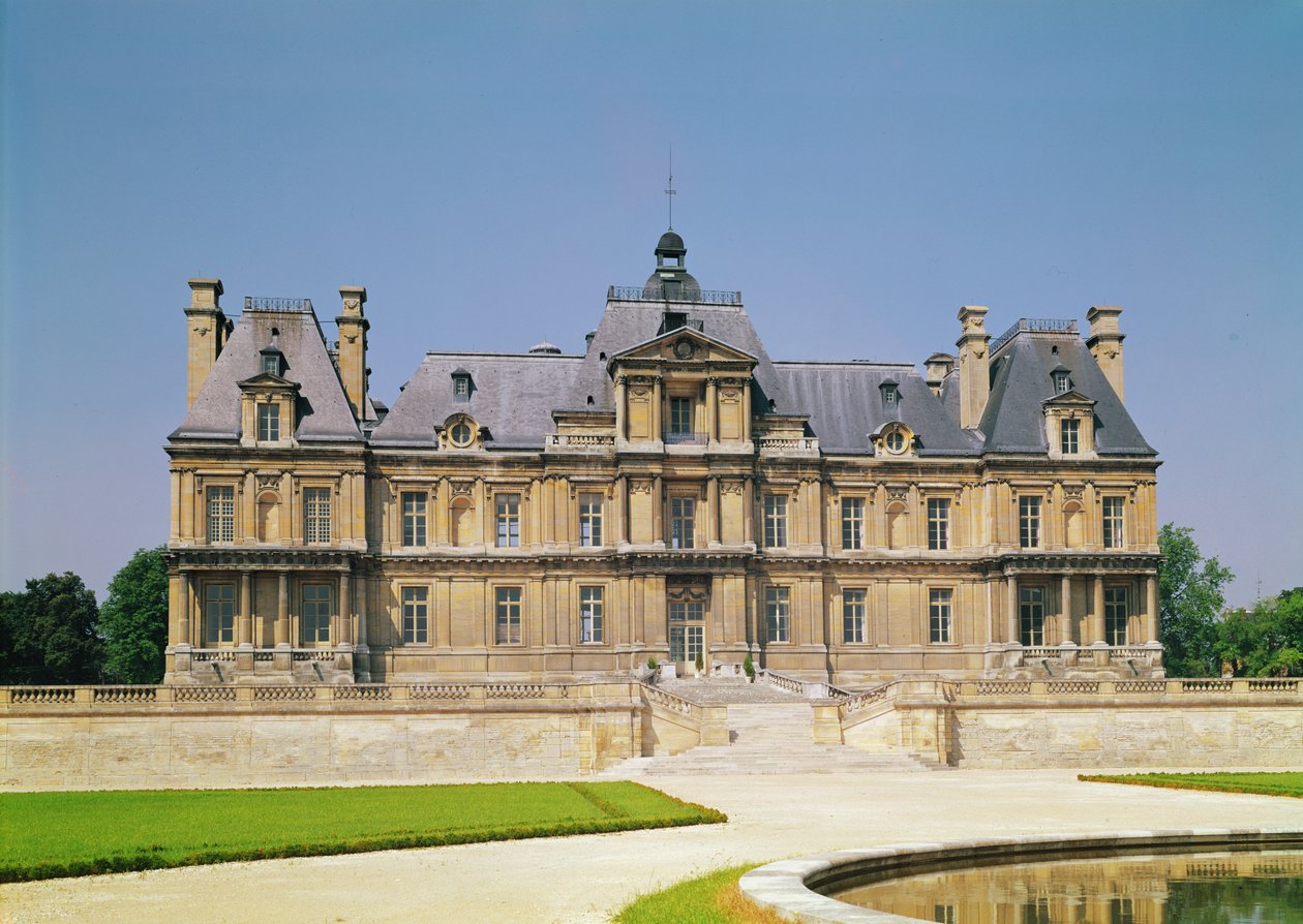 1642-51 yılları arasında inşa edilen Chateau de Maisons-Laffitte