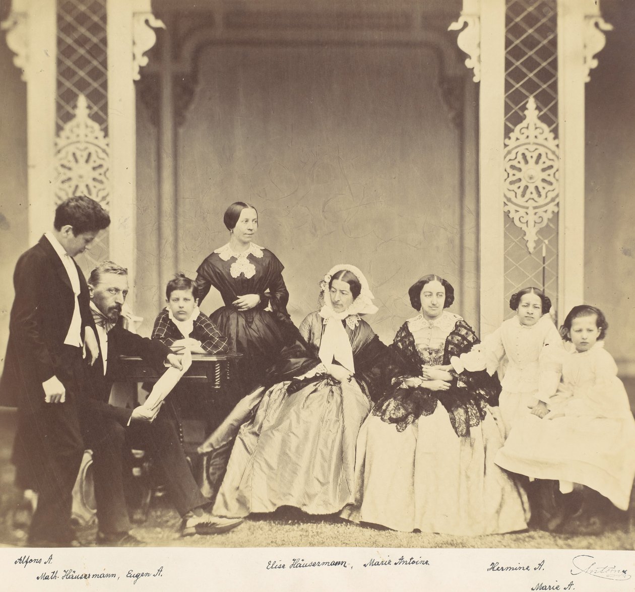 [Antoine ve Höusermann Ailelerinin grup portresi], 1850