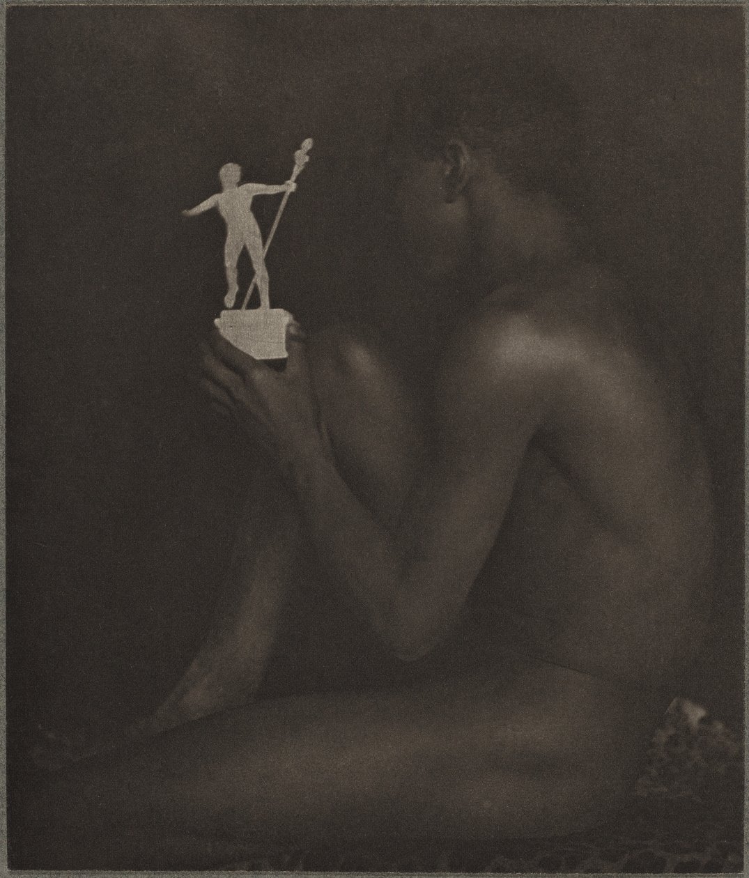 Abanoz ve Fildişi, 1899. by Fred Holland Day