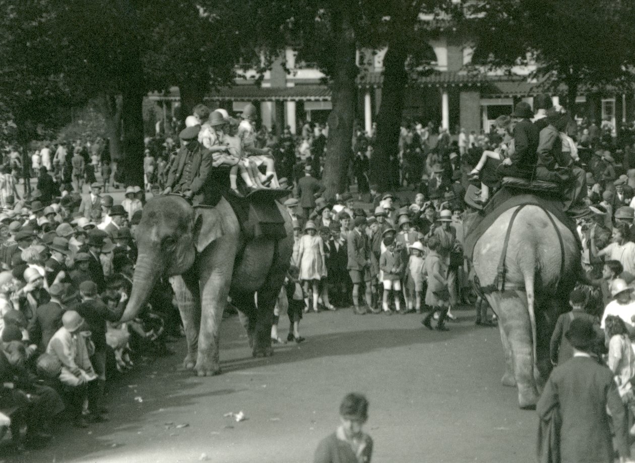Ağustos 1926