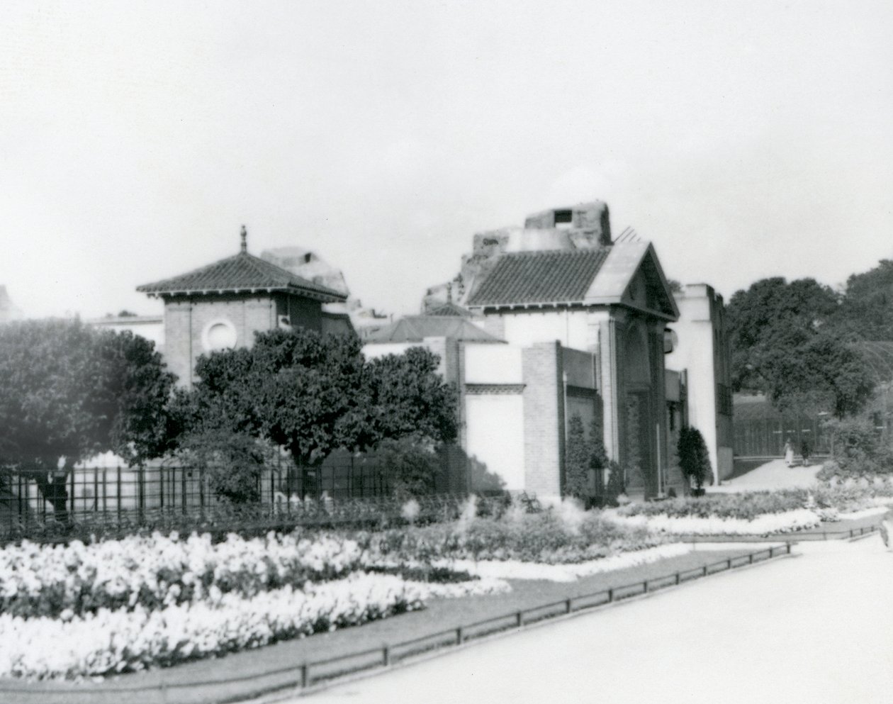 1928