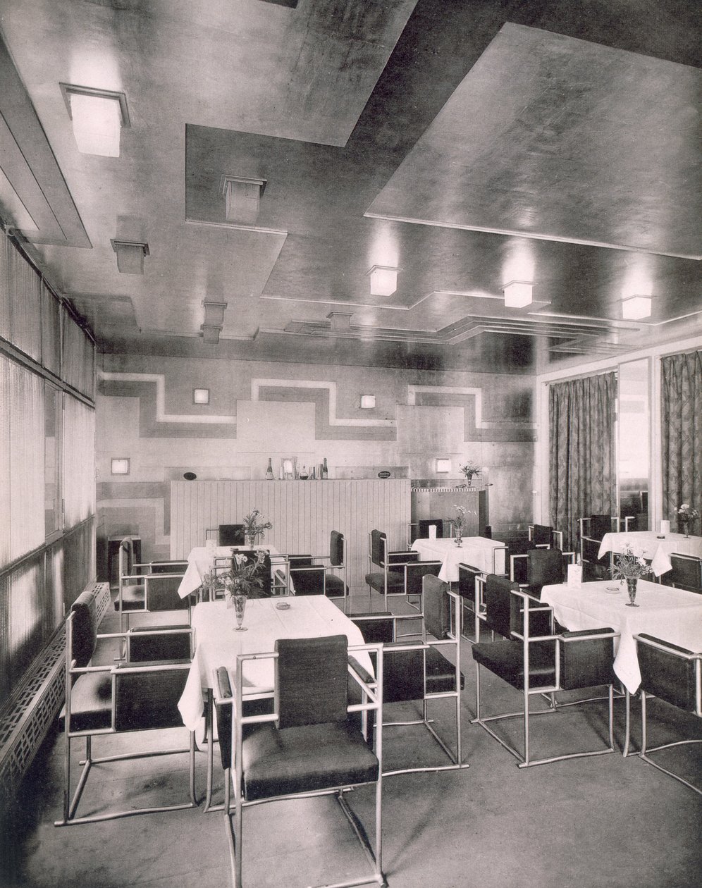 1920