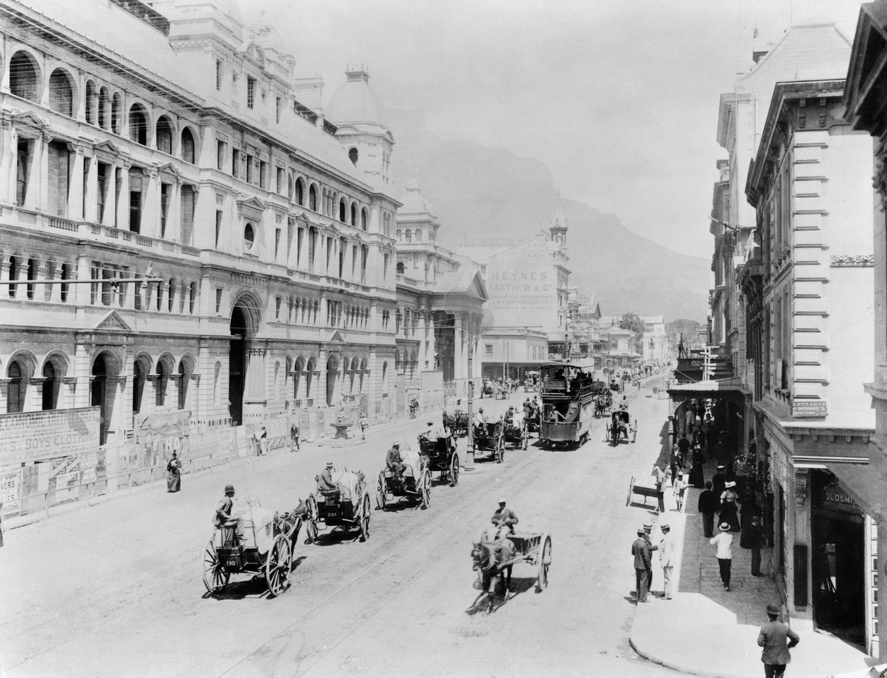 Cape Town: New Adderley Caddesi, c.1914 ( bw fotoğraf) by French Photographer