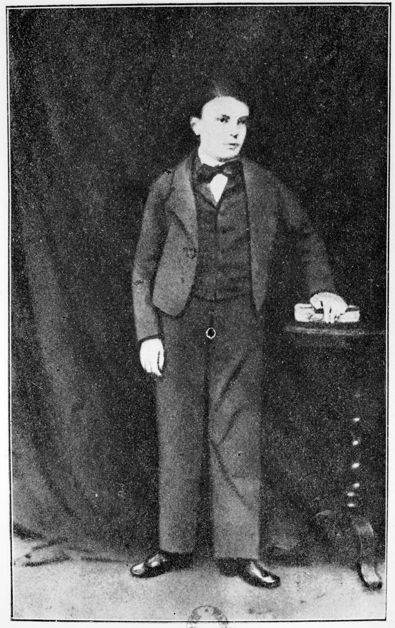 Guy de Maupassant (1850-93) Fecamp'ta, 9 yaşında, Georges Normandy tarafından La Fin de Maupassant'tan, 1927, Paris by French Photographer