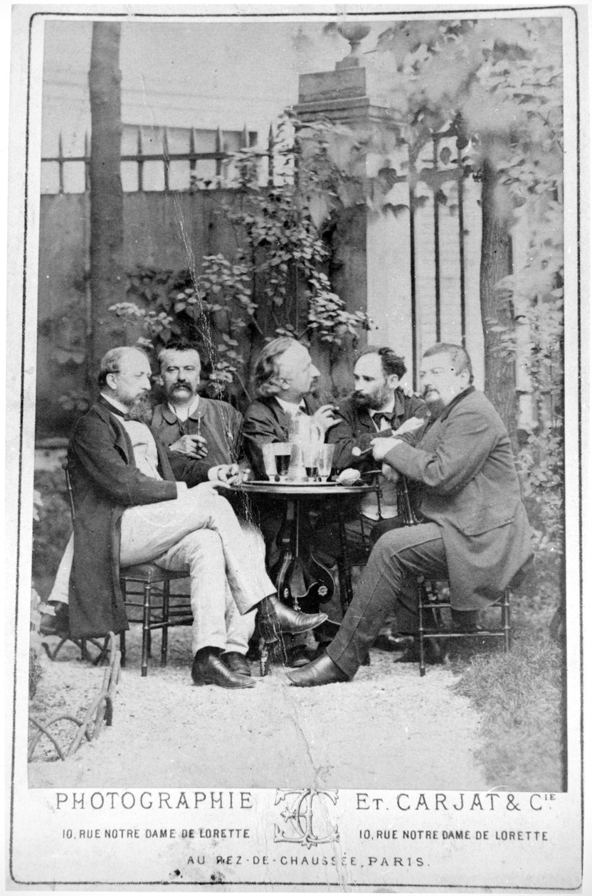 Manet (sağdan ikinci) siyasi arkadaşlarıyla by French Photographer
