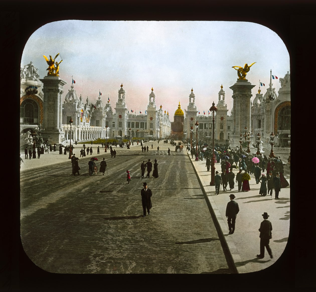 Paris Sergisi: Esplanade des Invalides, Paris, 1900 (fener kaydırağı) by French Photographer