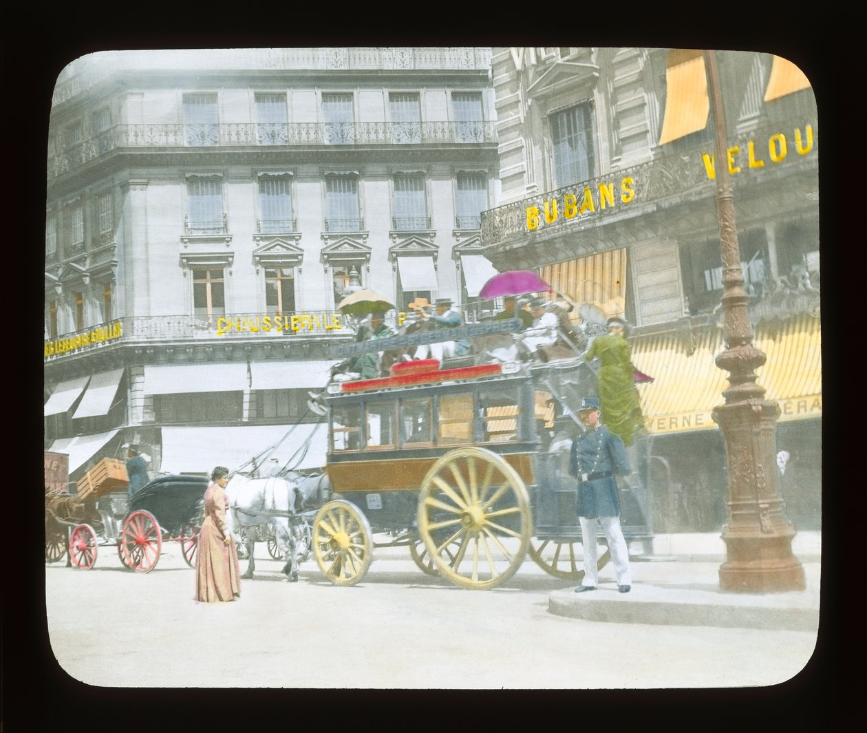 Paris Fuarı: Sokak Manzarası, 1900 (fener kaydırağı) by French Photographer