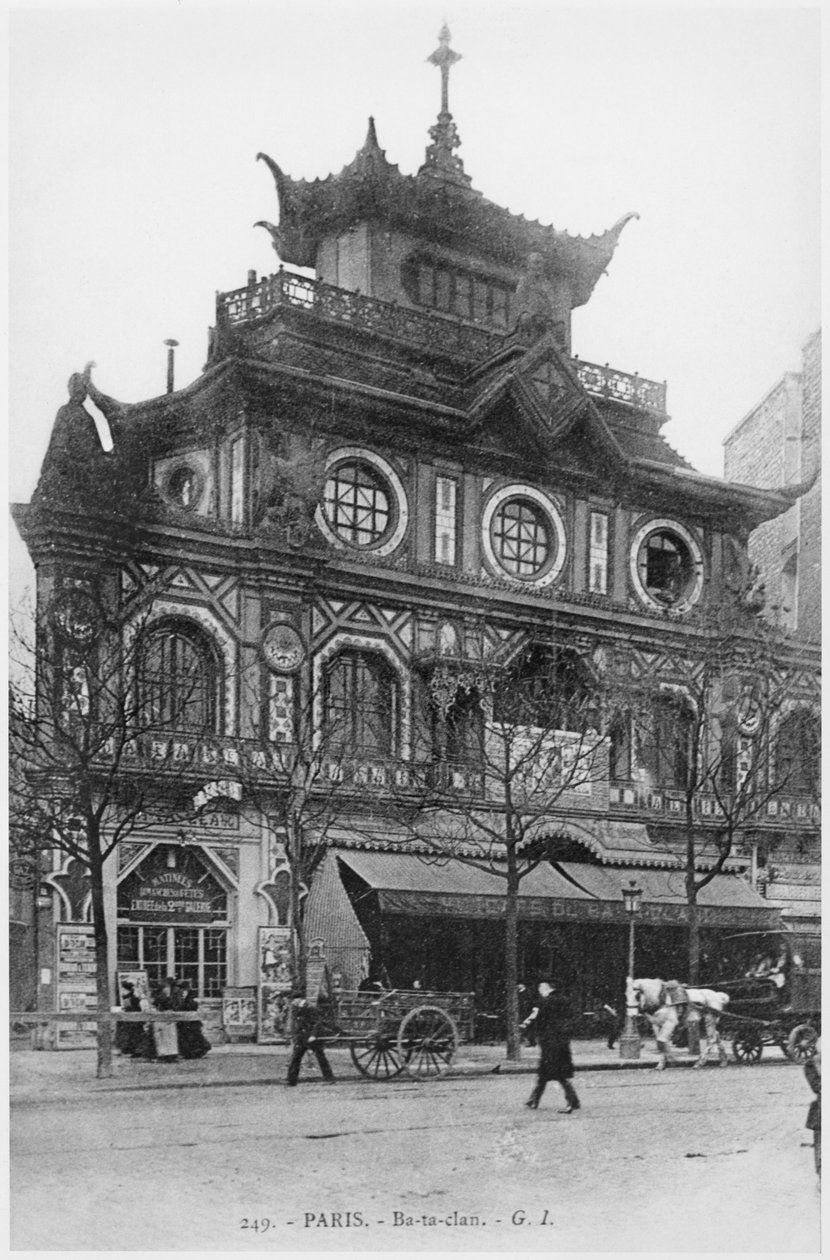 Cafe-konser Ba-ta-klanını tasvir eden kartpostal, daha sonra Bataclan olarak hecelendi, 50 Boulevard Voltaire, Paris, 1900 dolayları by French Photographer