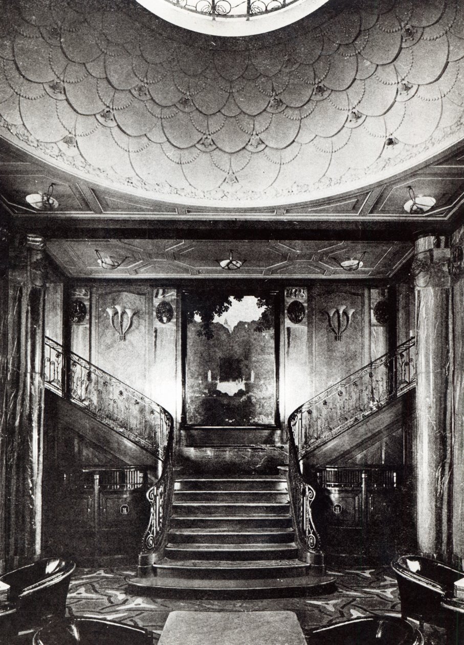 Ocean Liner Paris