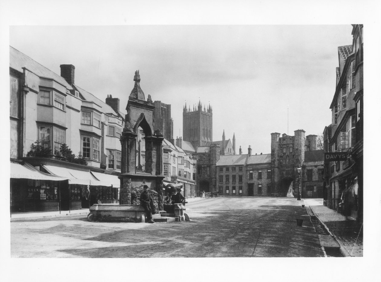 Pazar Yeri, Wells, Somerset, c.1900 by French Photographer