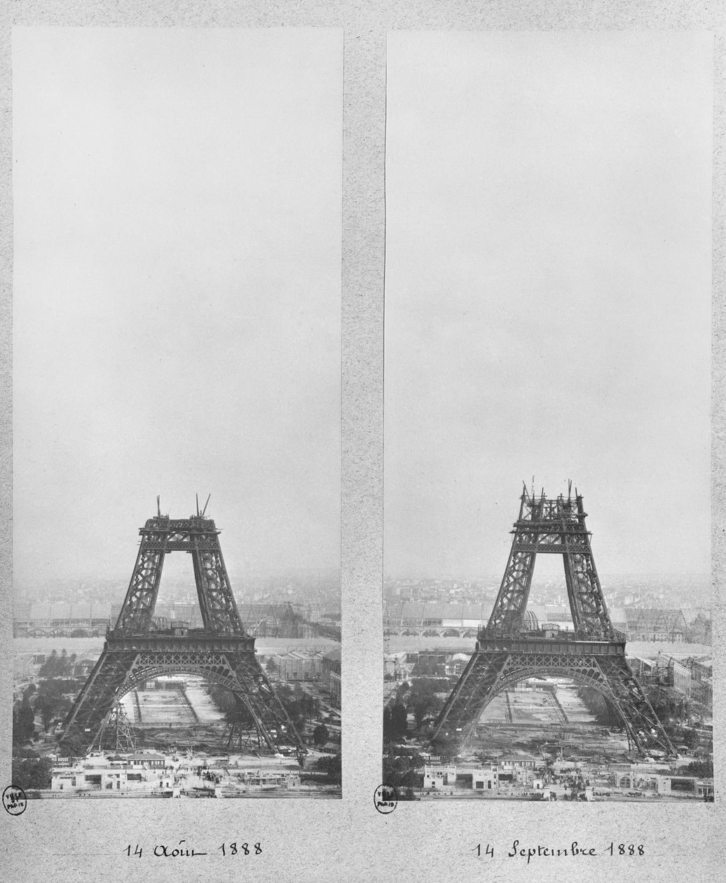 Eyfel Kulesi inşaatının iki görüntüsü, Paris, 14 Ağustos ve 14 Eylül 1888 by French Photographer