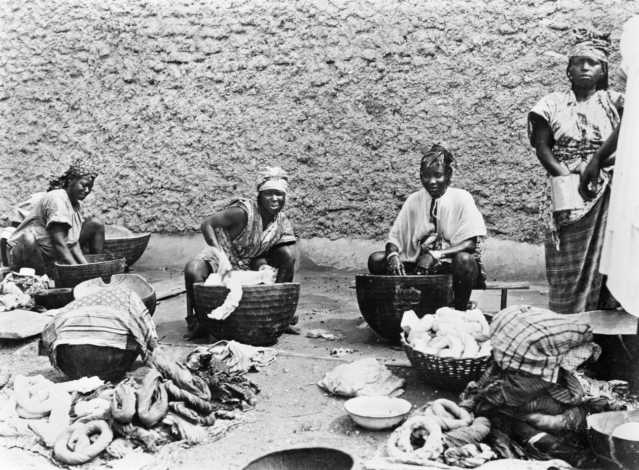 Yıkama, Senegal, c.1900 by French Photographer