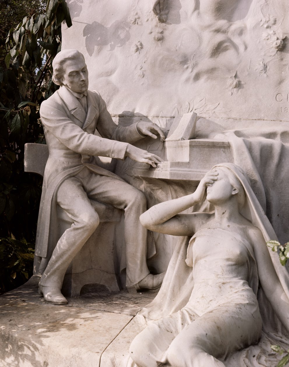 Frederic Chopin Anıtı (1810-49) (mermer) (detay) by French School