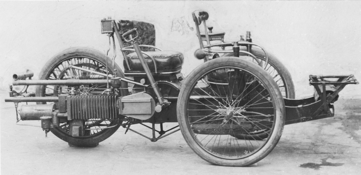 Bollees Arabası, 1897 by French Photographer