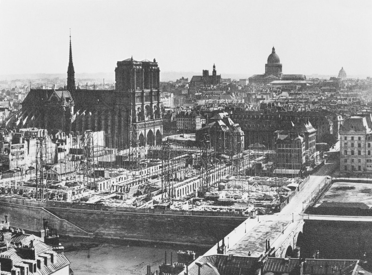 Hotel-Dieu Binası, Paris, 1867 by French Photographer