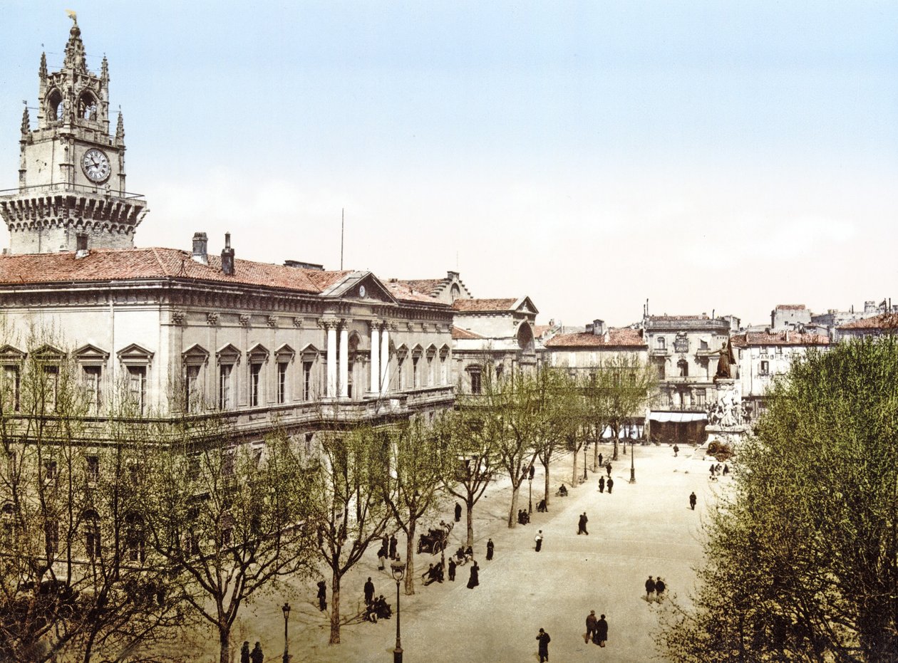 Avignon Belediye Binası ve Place de lHorloge, pub. 1900 by French Photographer