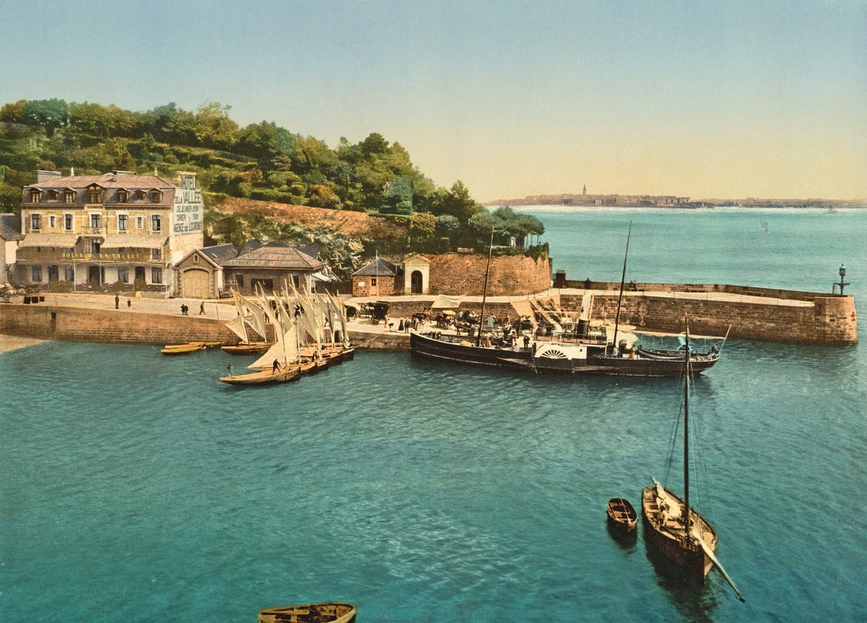 La Bec de la Vallee, Dinard, 1890-1900 by French Photographer