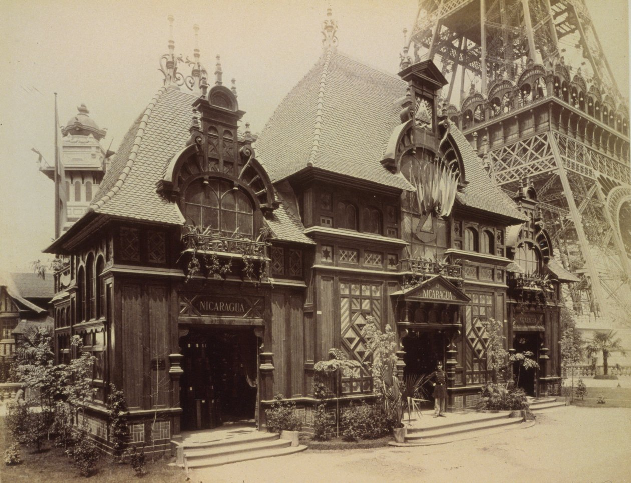 1889 Paris Fuarı'ndaki Nikaragua Pavyonu (fotoğraf) by French Photographer