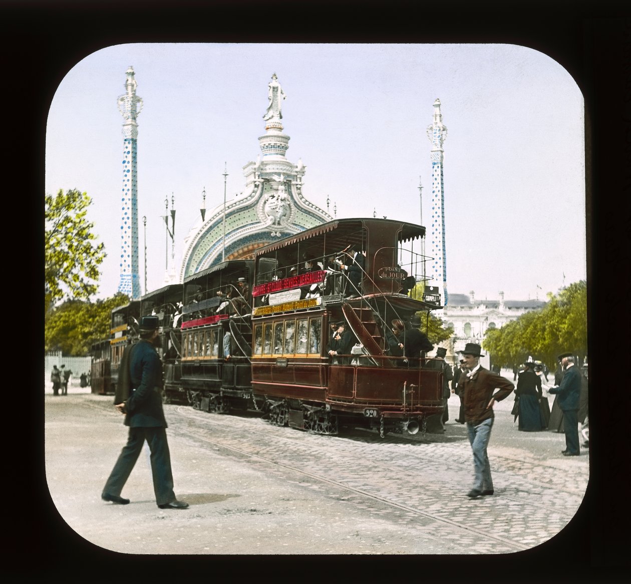 Paris Fuarı: ana giriş kapısı, 1900 (fener kaydırağı) by French Photographer