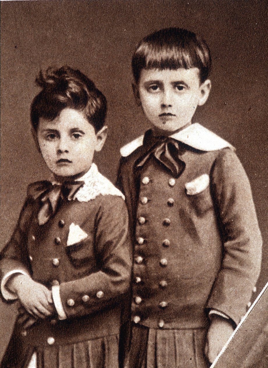 1877
