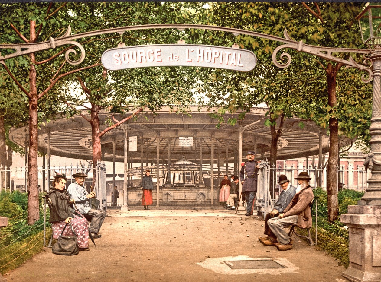 Hastanenin Kaynağı, Vichy, 1890-1900 by French Photographer