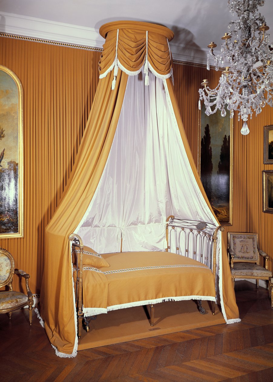 Gölgelikli yatak, c.1790-91 by French School