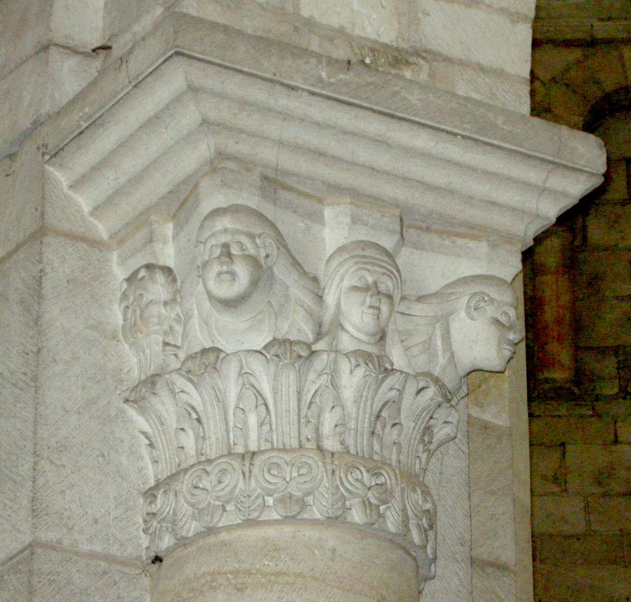 Üç kadını tasvir eden sermaye by French School