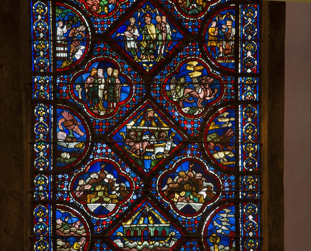 Chartres Katedrali, vitray: noe