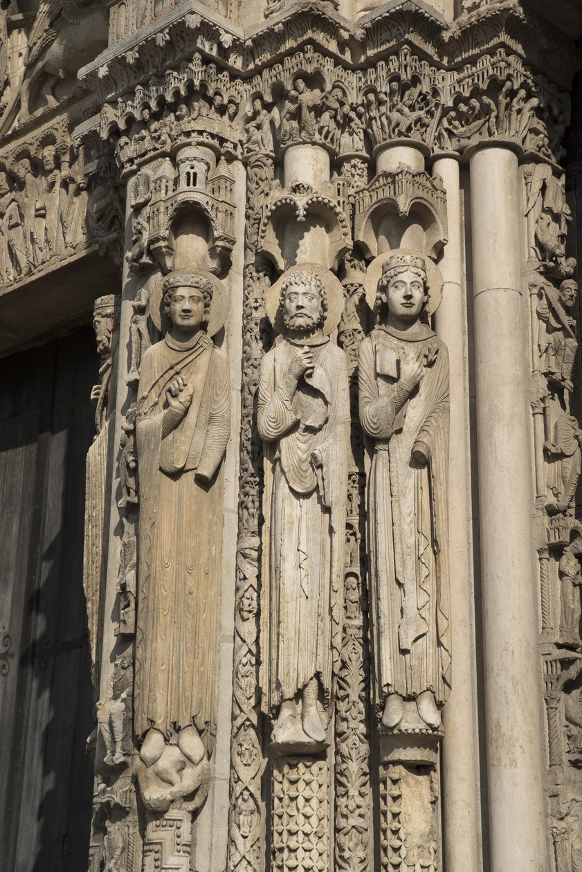 Cathedrale de chartres, kraliyet kapısının sağındaki körfezin sol patlamasının detayı, soldan sağa, bir kral, Roland, louis vii by French School