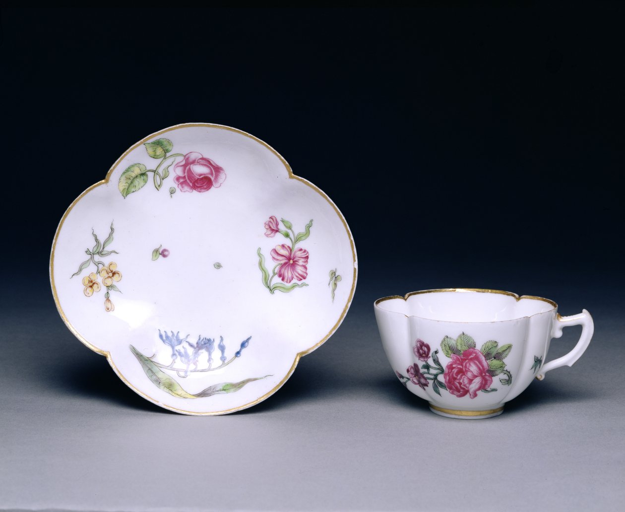Fincan ve fincan tabağı, Vincennes, c.1745-52 (porselen) by French School