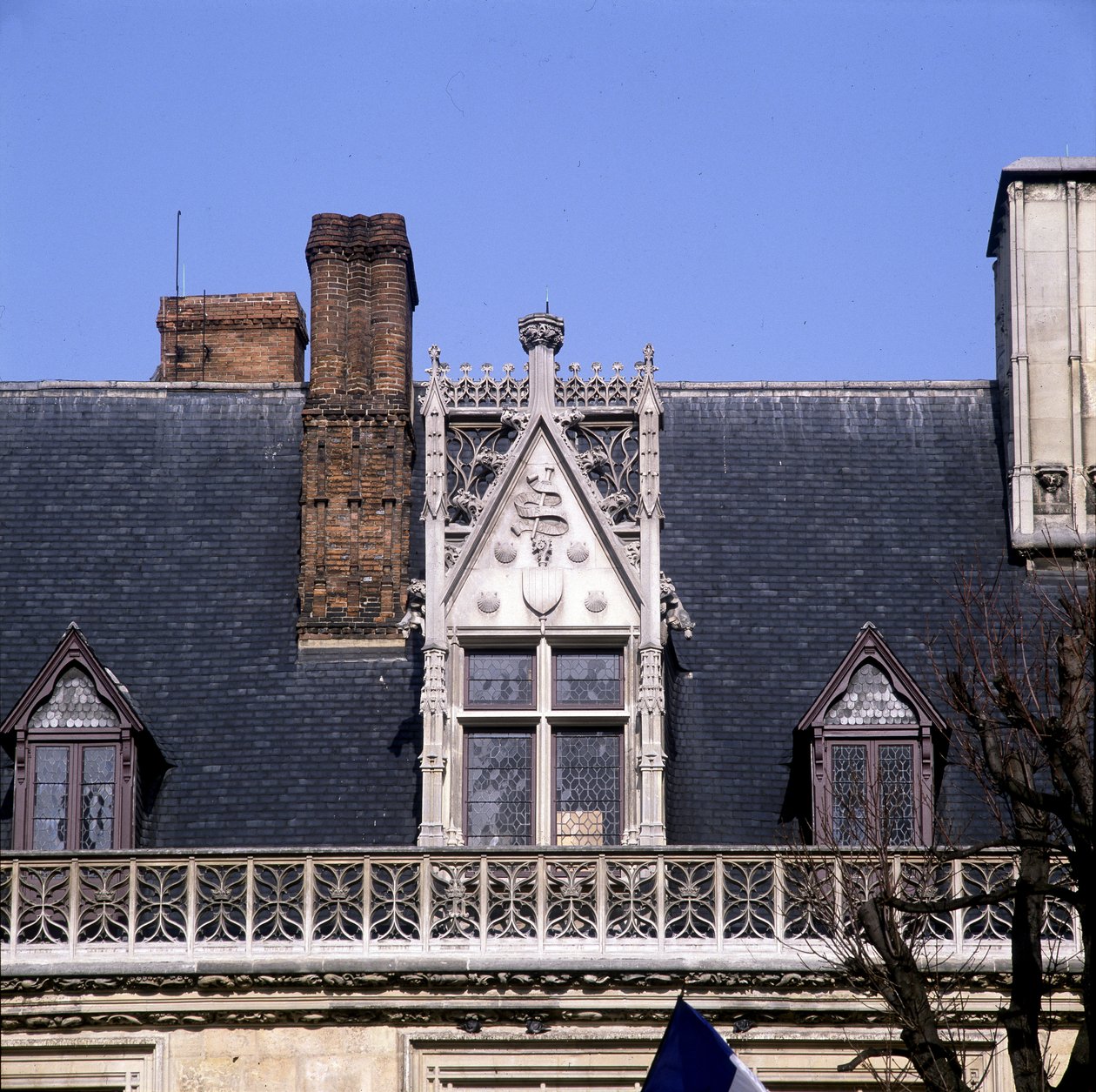 Detay. Paris