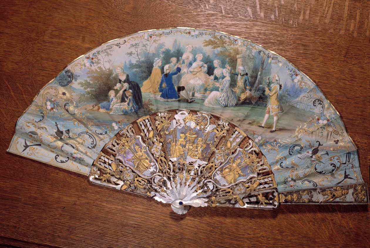 Bir ülke zevkini temsil eden fan. Bir parkta bir grup asil piknik. 18. yüzyıl Chantilly, Conde müzesi by French School