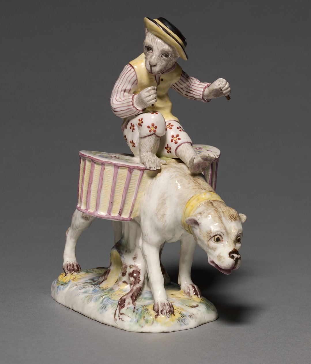 Köpek Üzerinde Maymun Figürü, üretici Mennecy-Villeroy Fabrikası, Fransa, c.1760 by French School