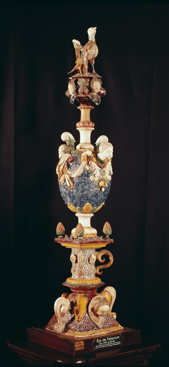Finial, Manerbe