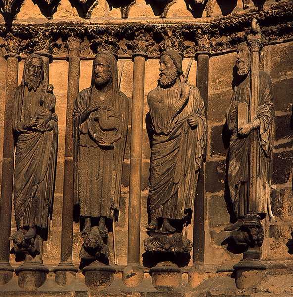 Katedral cephesinden dört figür, c.1230-40 (kireçtaşı) by French School