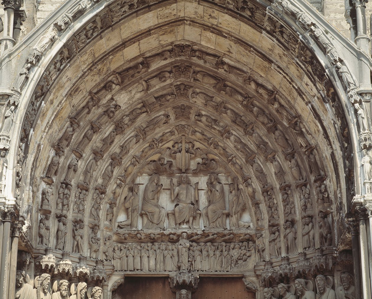 Gotik Sanat: Notre Dame de Chartres Bazilikası