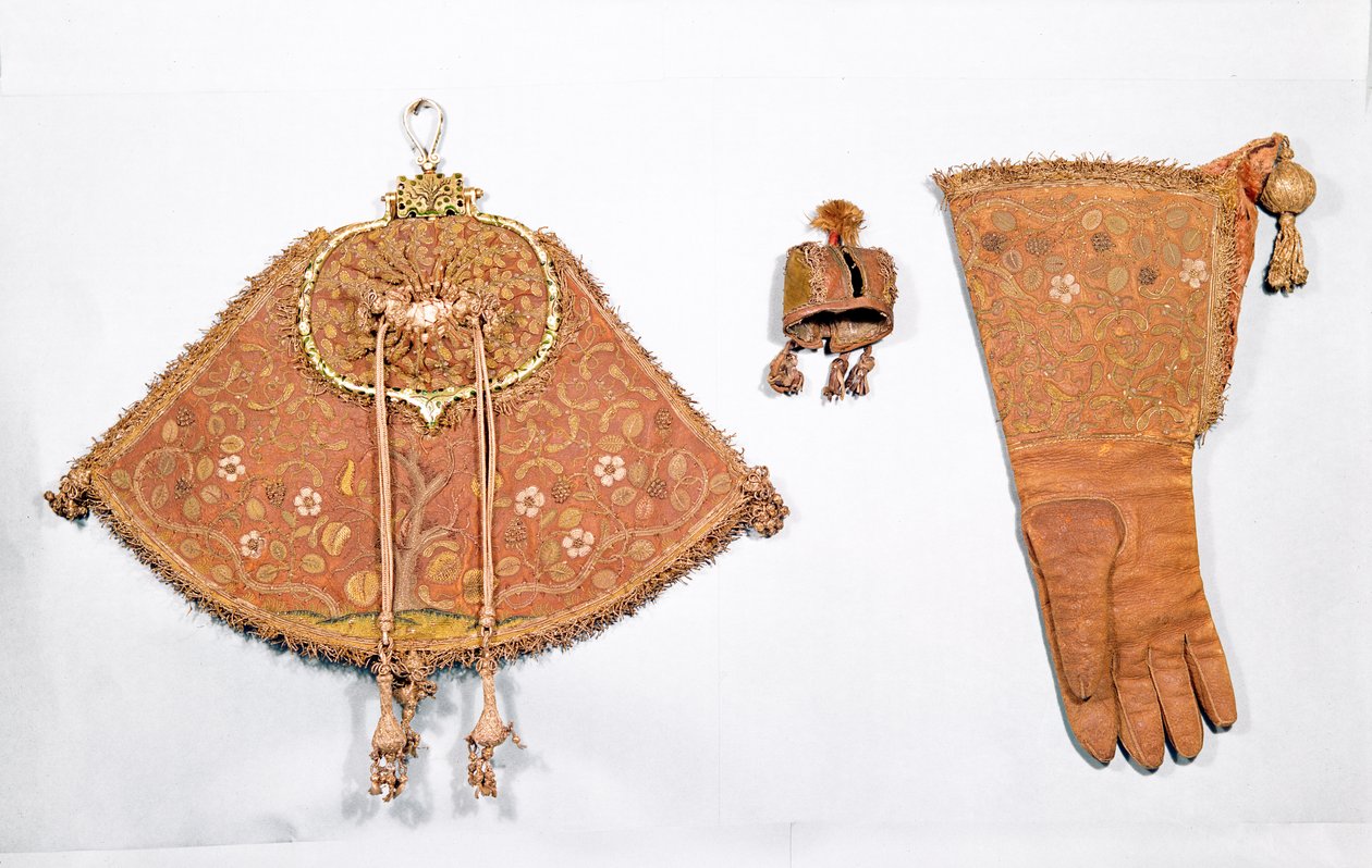 Hawking çanta, eldiven ve başlık seti, Fransızca, 1600-25 by French School