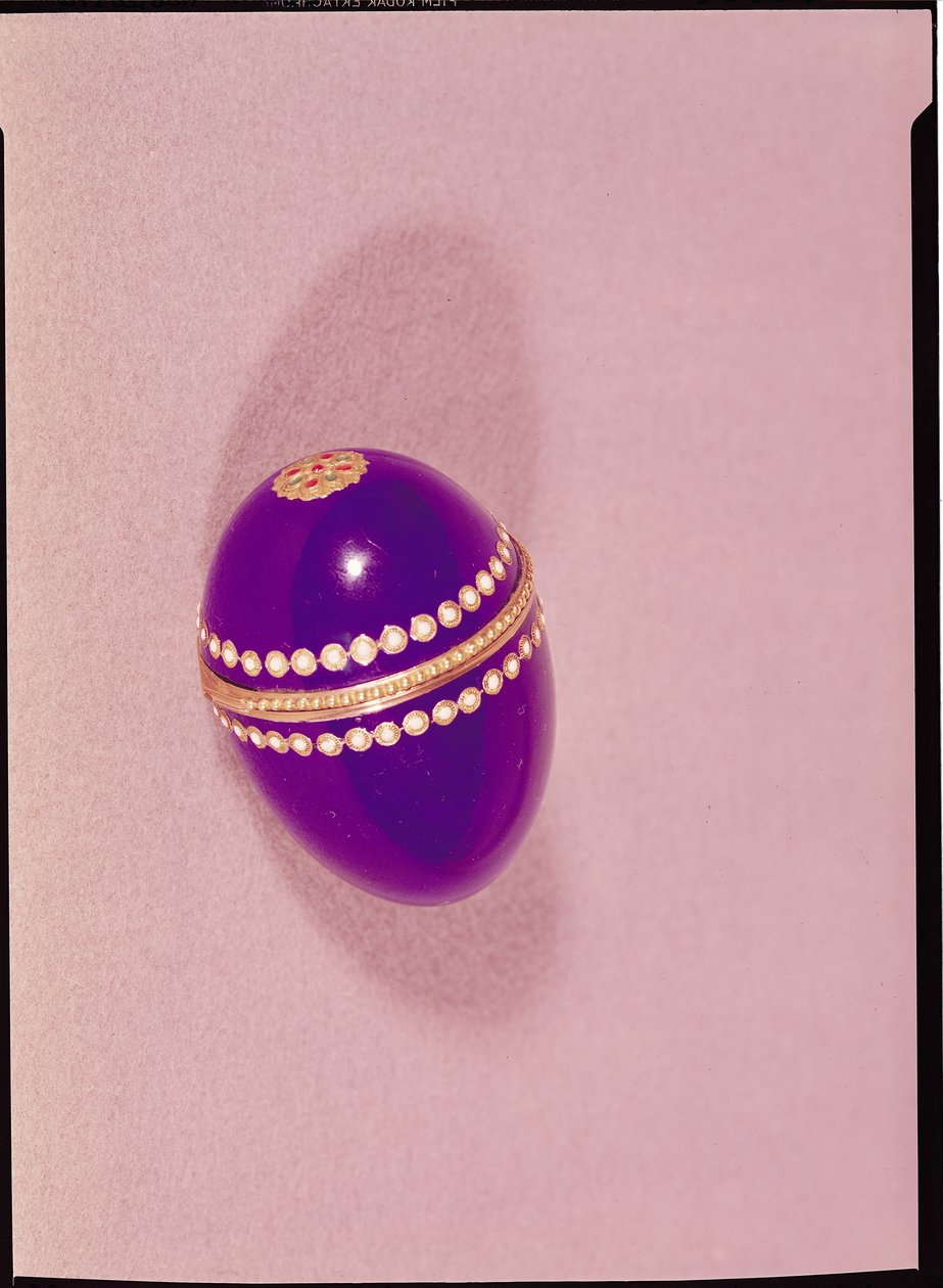 Yumurta şeklinde necessaire, Sevr, 1775 (seramik) by French School